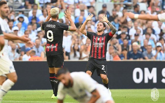高冷校花被浇灌的日常小说